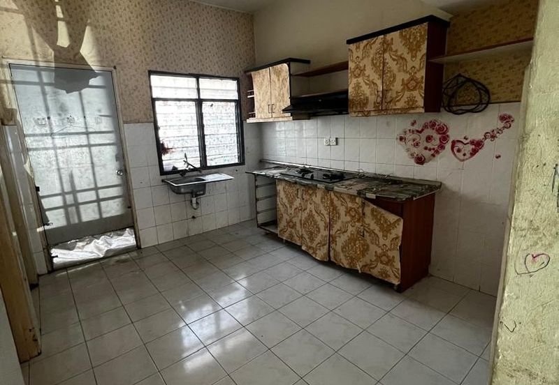 Bandar Mahkota Cheras