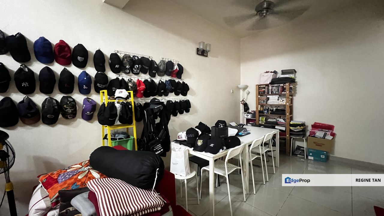 Taman Seri Belimbing, Balakong 2 Storey  House for Sale, Selangor, Balakong