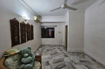 SL 4, Bandar Sungai Long