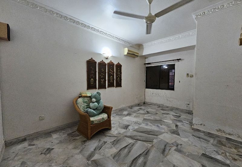 SL 4, Bandar Sungai Long