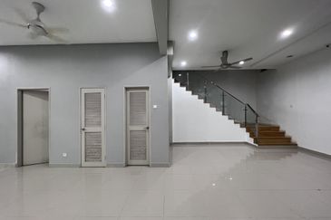 Bandar Tun Hussein Onn