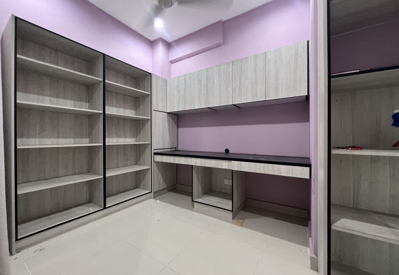 Bandar Tun Hussein Onn