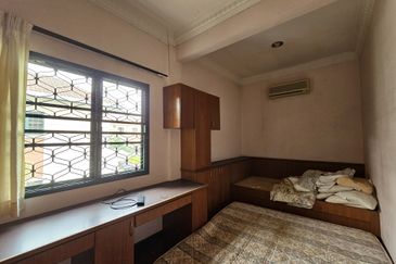 Bandar Tun Hussein Onn