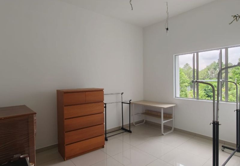 Jadite Suites @ Jade Hills