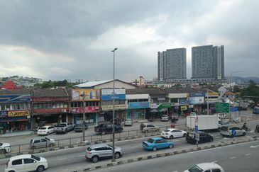 Batu 11, Cheras