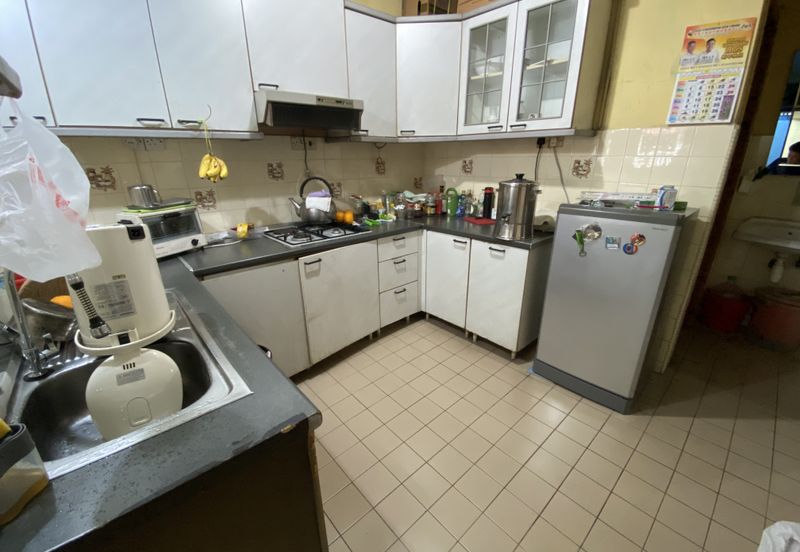 Taman Midah Townhouse