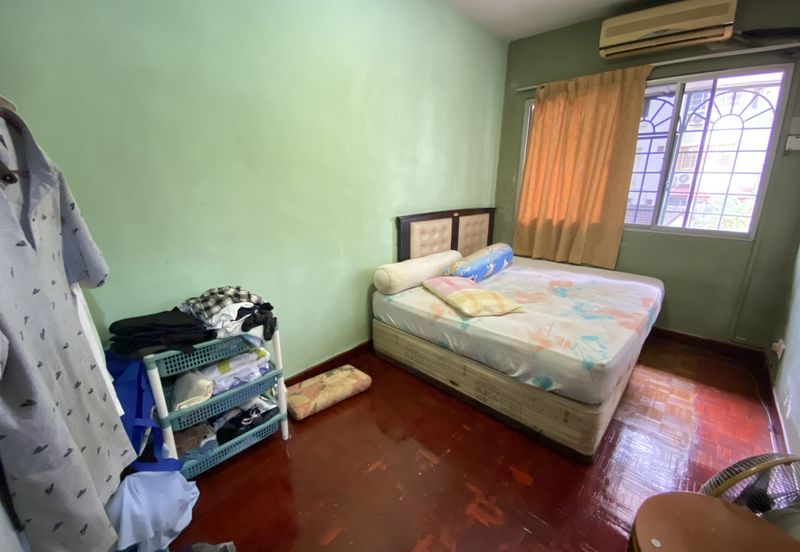 Taman Midah Townhouse