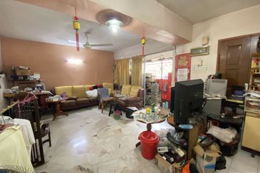 Taman Midah Townhouse