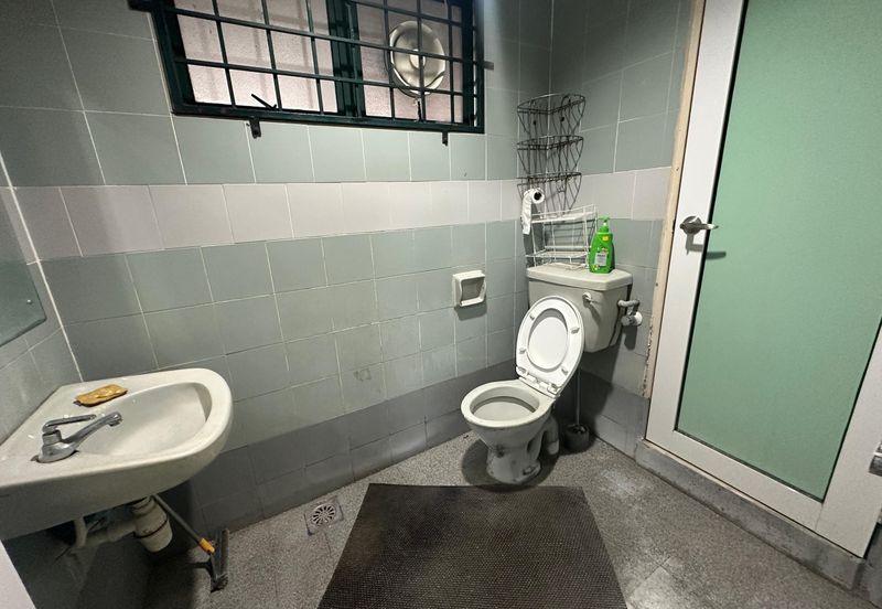 SL 4, Bandar Sungai Long