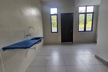 Orchid Hills (Residensi Bukit Orkid) @ 9 Miles