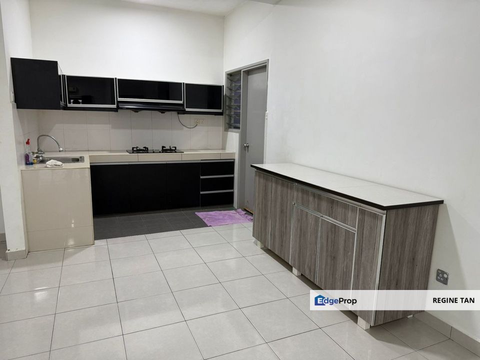 Ivory Residence, Kajang Mutiara Heights 1686 sq ft with Garden for Sale , Selangor, Kajang