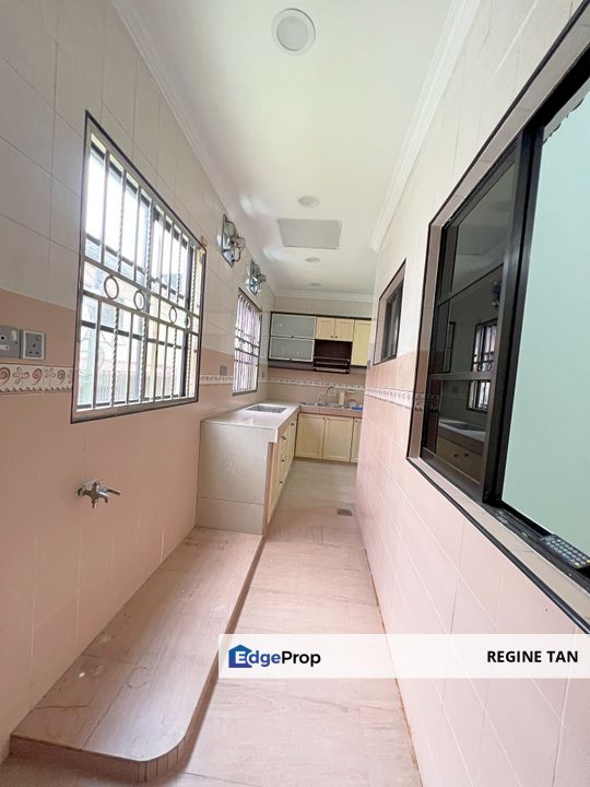 Damai Perdana Double 2 Storey Partly Furnished house for rent , Kuala Lumpur, Cheras