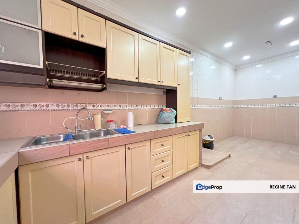 Damai Perdana Double 2 Storey Partly Furnished house for rent , Kuala Lumpur, Cheras