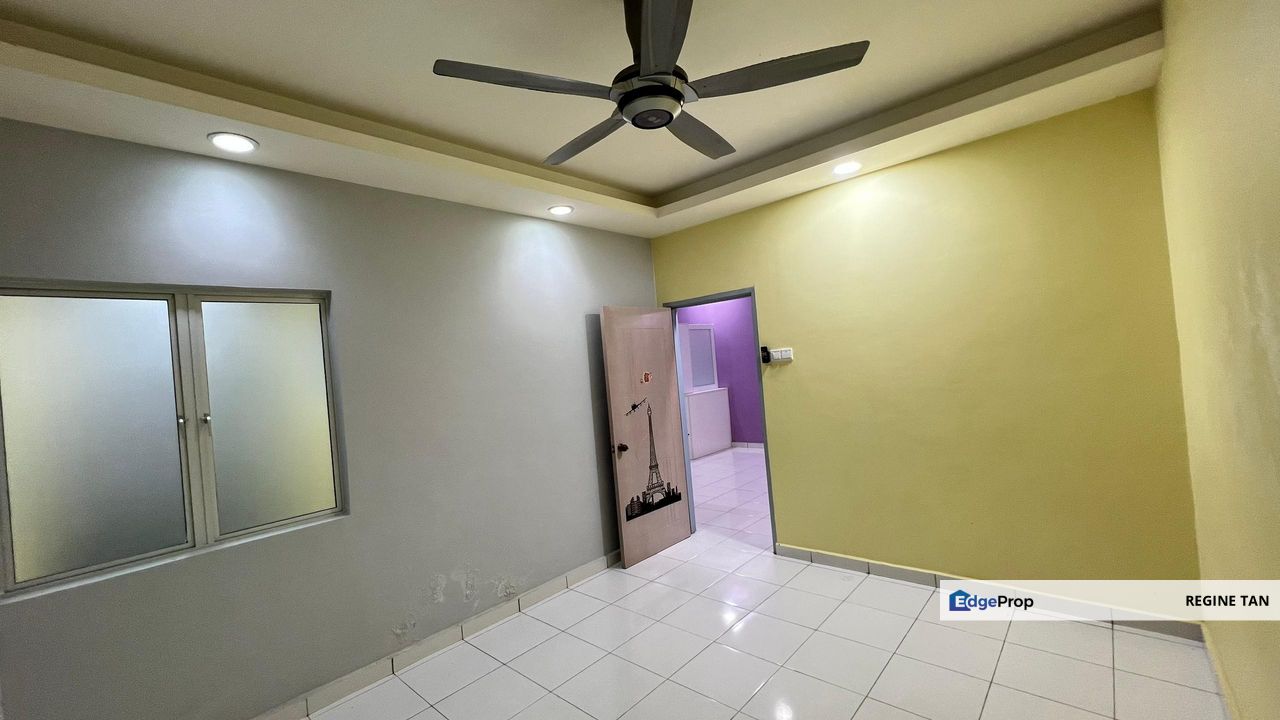 Mahkota Cheras Suria Residence 3R 2B 2C partly furnished for rent, Selangor, Cheras South