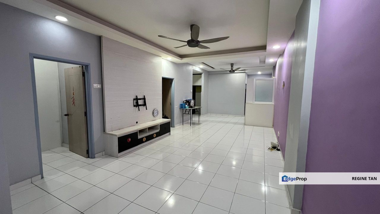 Mahkota Cheras Suria Residence 3R 2B 2C partly furnished for rent, Selangor, Cheras South
