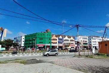 Batu 11, Cheras