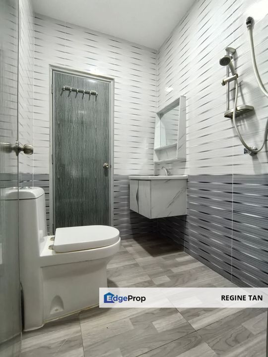 Sungai Long 7 Townhouse 3Bedrooms 2 Bathrooms with Balcony for rent , Selangor, Bandar Sungai Long