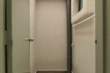 SL7, Bandar Sungai Long