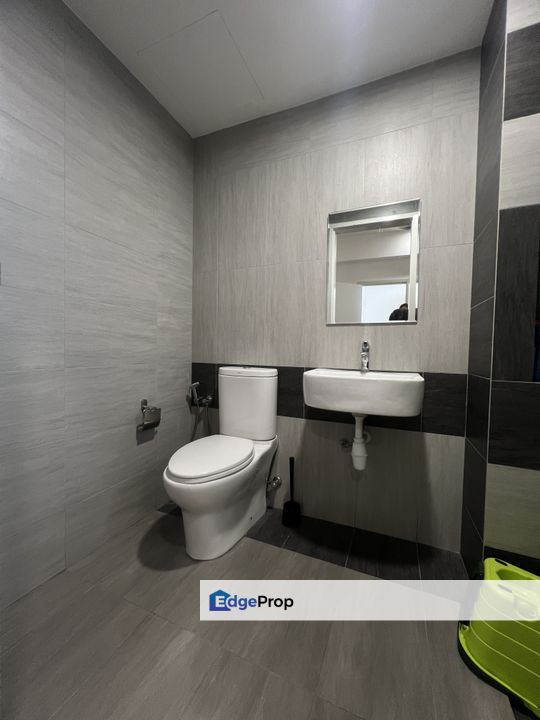 Aster Residence Cheras MRT Condo 2R2B Facing Cheras Central for sale , Kuala Lumpur, Cheras