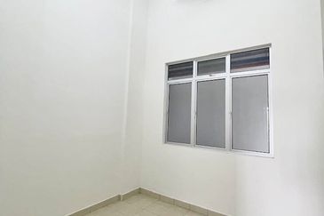 Pangsapuri Tanjung Senibong