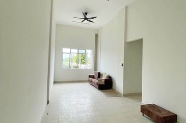 Pangsapuri Tanjung Senibong