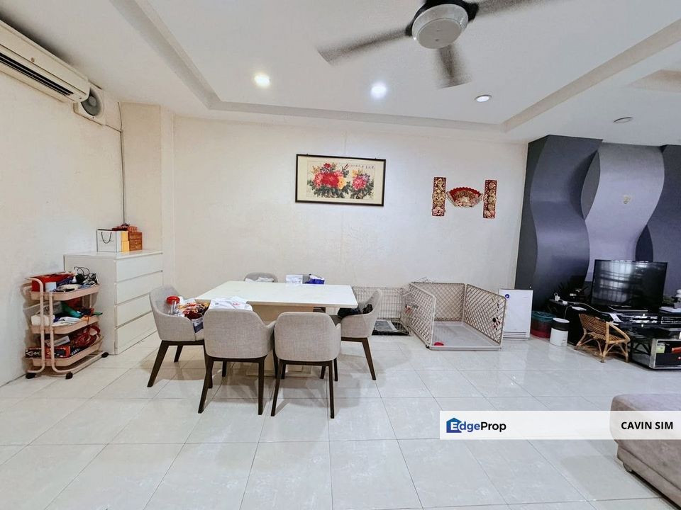 Fully Renovated@ Taman Austin Perdana, Johor, Johor Bahru