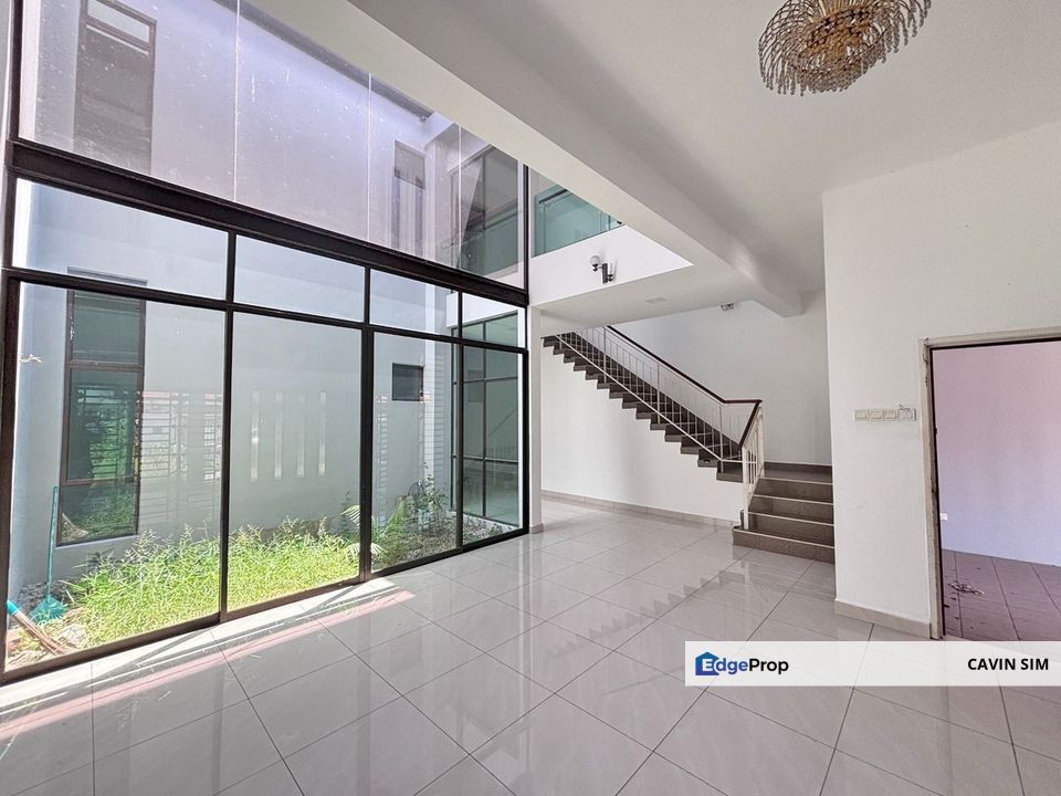 Near Perling & Taman Bukit indah-Taman Laguna-Double Storey superlink House , Johor, Johor Bahru