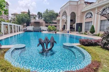 Prima Regency (Abbey Court)