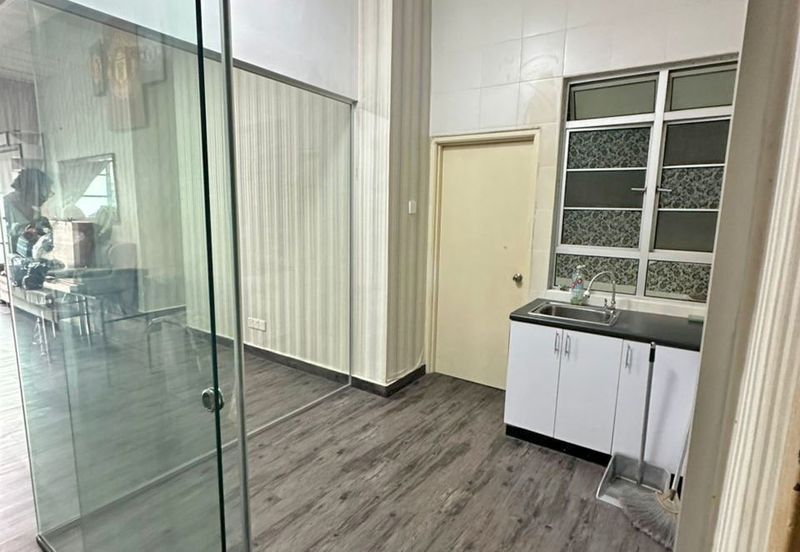 D'Larkin Residence (Delima Larkin)