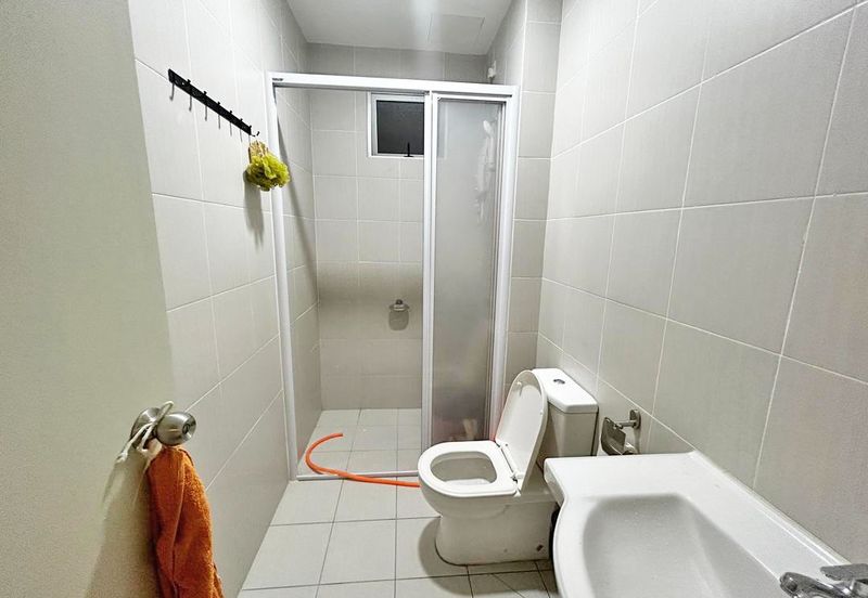 Meridin Bayvue Apartment