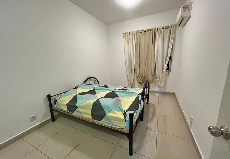 Meridin Bayvue Apartment