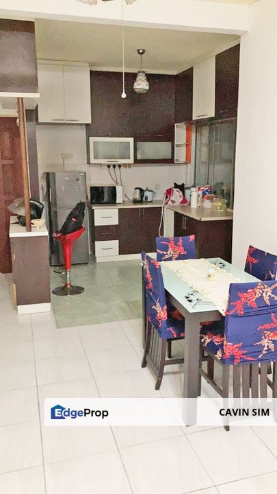 Full Loan_Good Condition Sri Akasia Apartment, Easy By bus to singapore, Johor, Tampoi