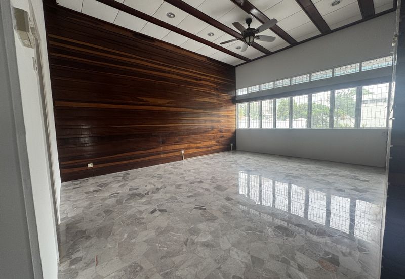 Jalan Lingkungan U Thant 