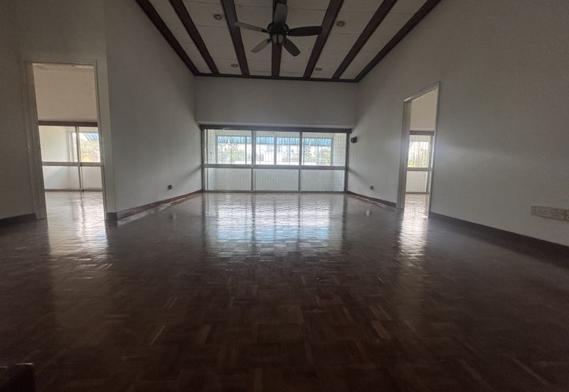 Jalan Lingkungan U Thant 