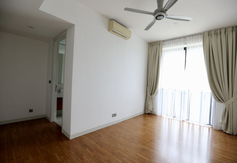 Dedaun Hijau (Greenfield Regency)