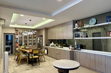 LakeFront Residence Cyberjaya