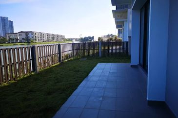 Isle of Botanica, Setia Eco Glades