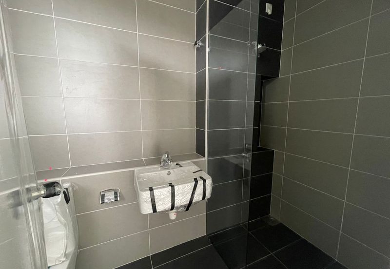 Reef Of Tropics, Setia Eco Glades