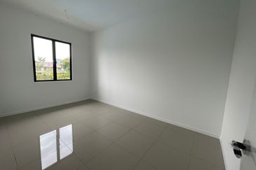 Reef Of Tropics, Setia Eco Glades