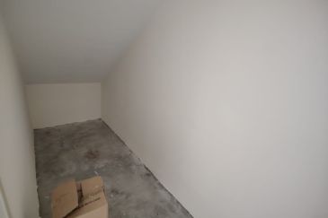 Monet Springtime @ Sunsuria City