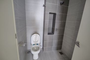 Monet Springtime @ Sunsuria City