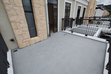 Monet Springtime @ Sunsuria City