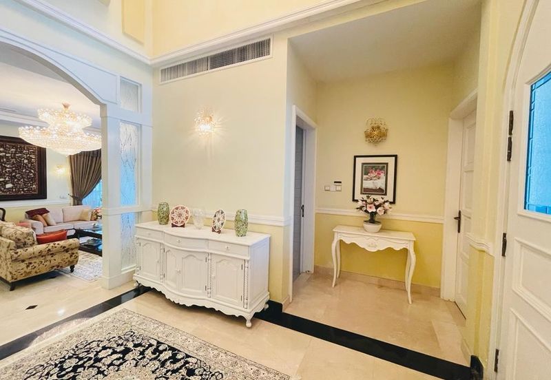 Perdana Lakeview East