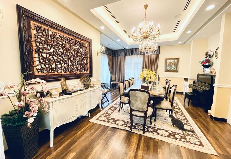 Perdana Lakeview East