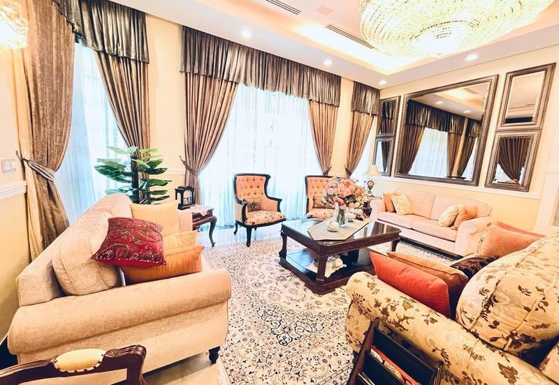 Perdana Lakeview East