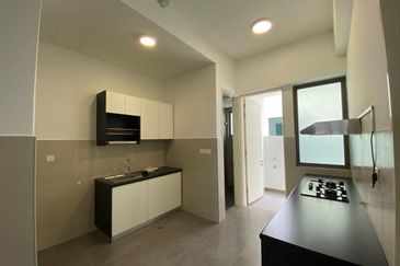 Lake Point Residence