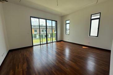 Setia Marina Glade 7