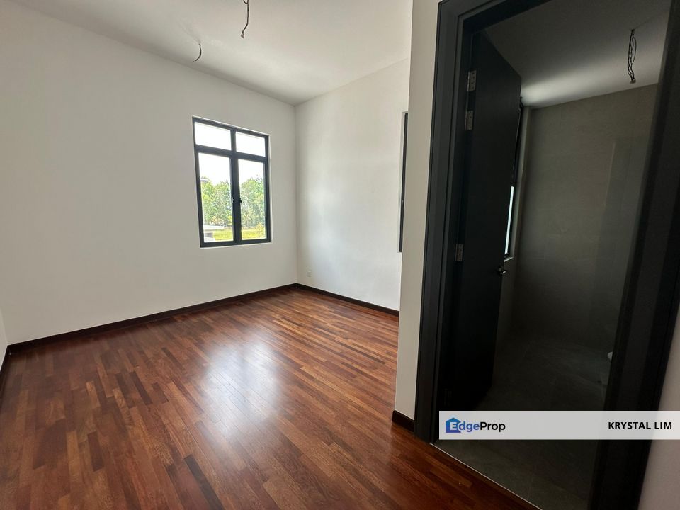 Isle of Fantasia End Lot for RENT, Selangor, Cyberjaya