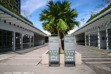 LakeFront Residence Cyberjaya