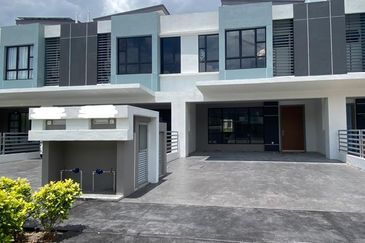 Maple Residence